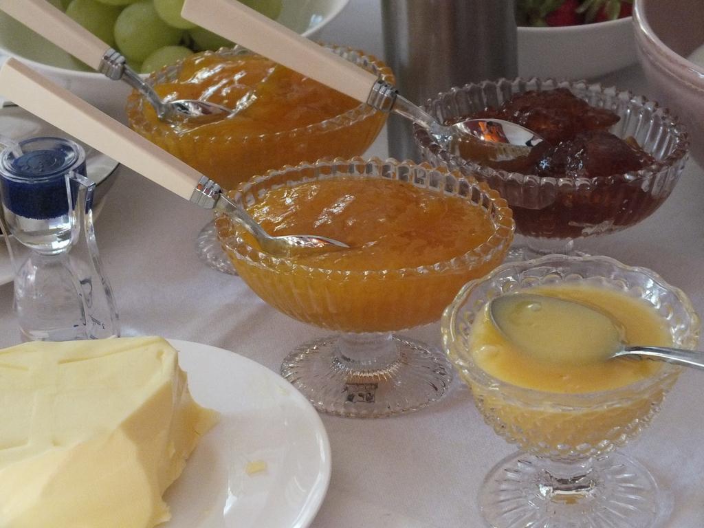 Bed&Breakfast Wagner "Im Alten Pfarrhaus" Neuruppin Εξωτερικό φωτογραφία