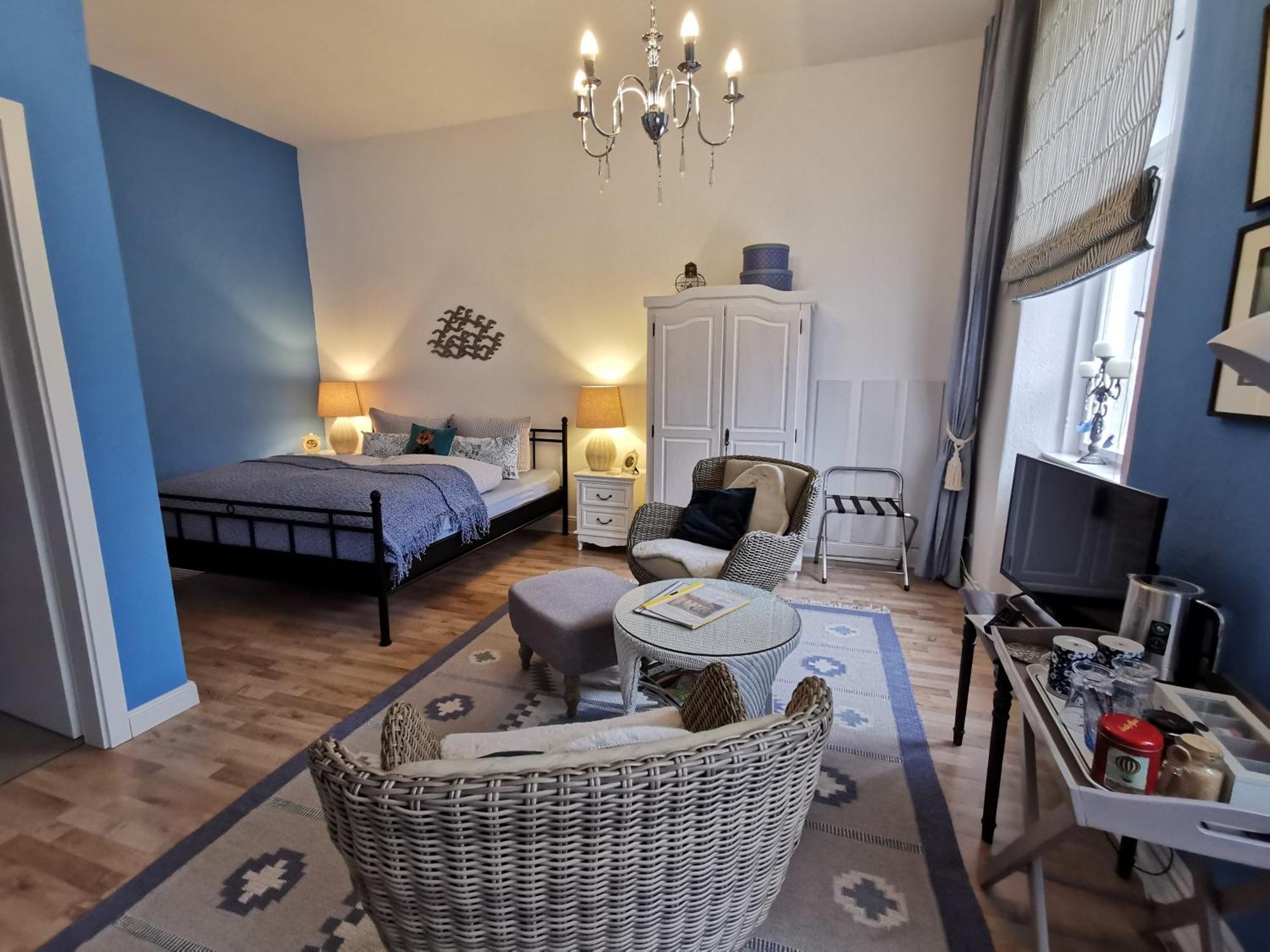 Bed&Breakfast Wagner "Im Alten Pfarrhaus" Neuruppin Εξωτερικό φωτογραφία